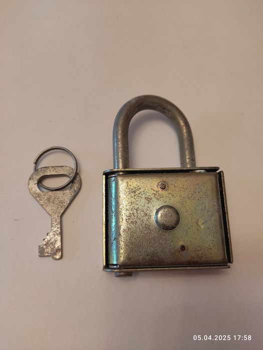 Замок контрольный