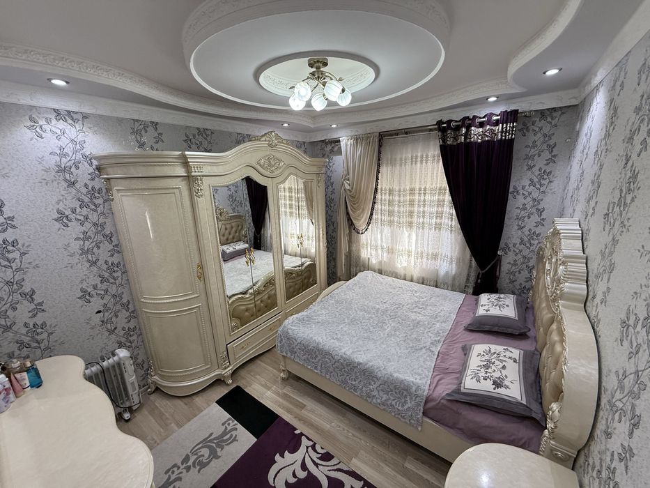 Срочно квартира сотилади 3 хона Евро ремонт ўзимни уйим