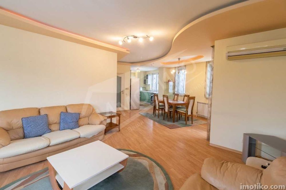 Продава се Тристаен апартамент в София, Витоша - 136 кв.м за 2426 €/кв.м - Снимка #2