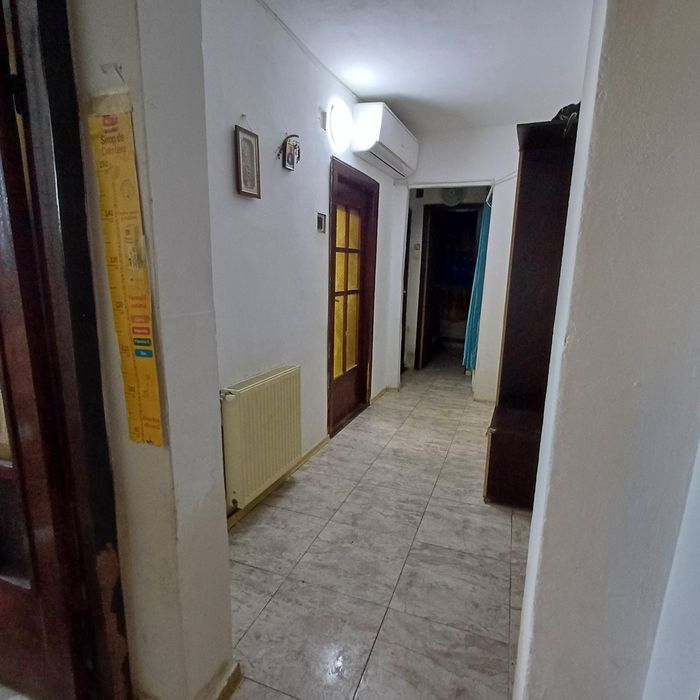 APARTAMENT 3 camere 75 mp