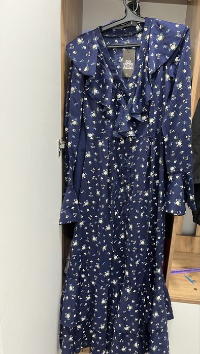 Платье новое, размер S