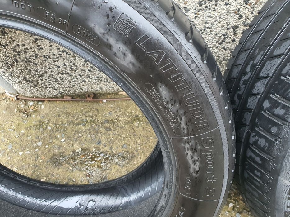 Летни гуми Michelin Latitude Sport 3 235/55/19 105 V - 25 лв.