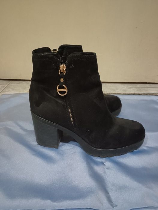 Велурени дамски боти р-р 37