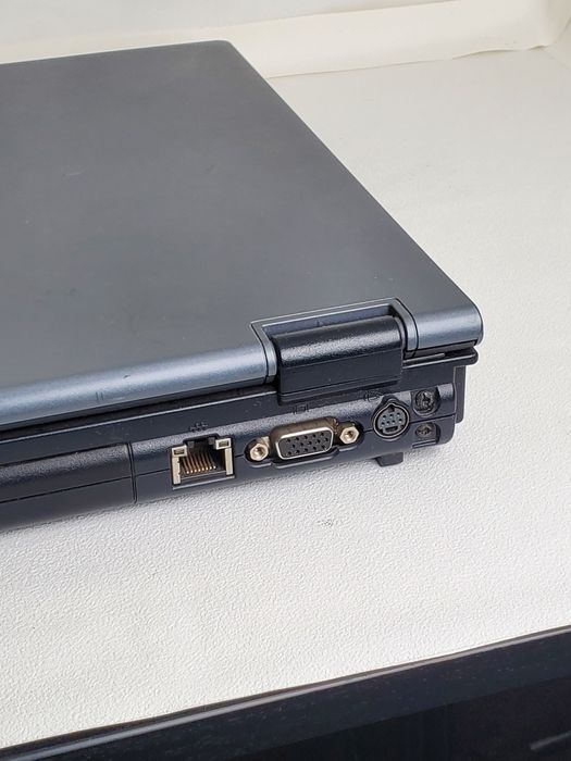 Ноутбвк HP Compaq