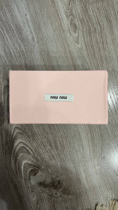 Очки овальные miu miu