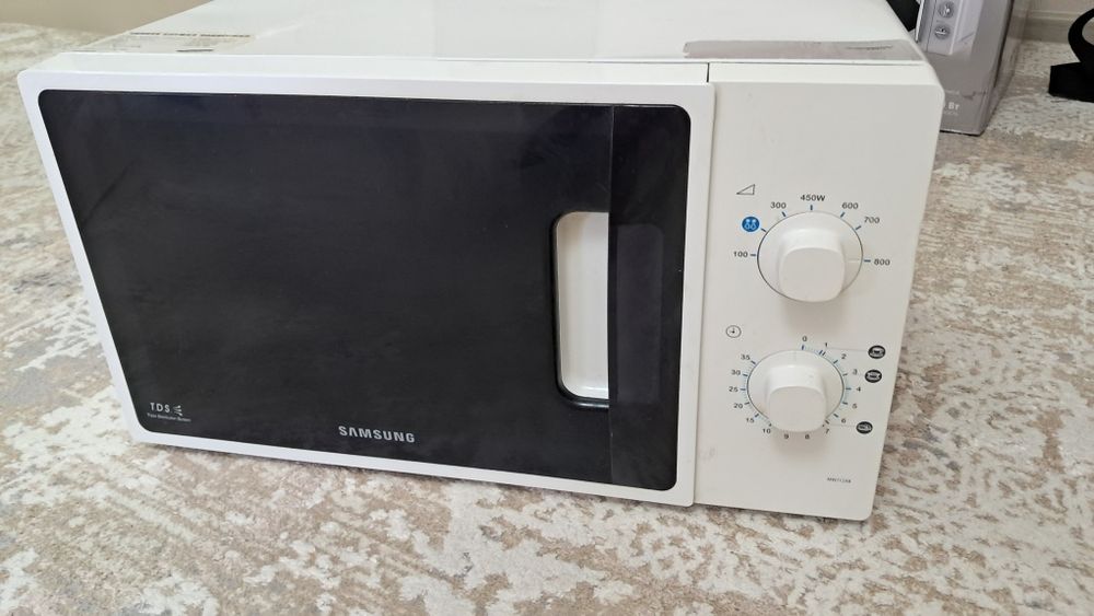 Микроволновая печь