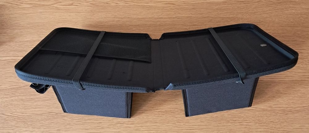 Стойка / калъф за книга