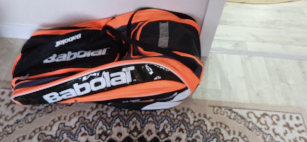 Продам теннисную сумку