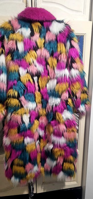 Дамско палто с косъм