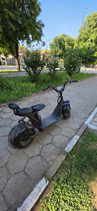 Продавам електрически скутер 2000W