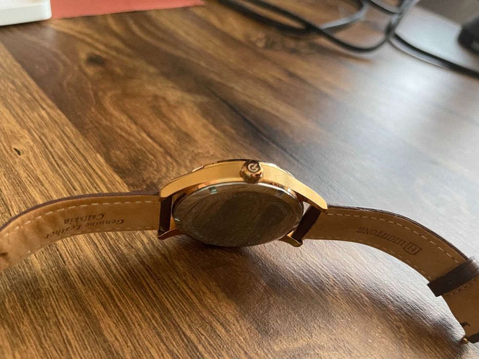 Оригинален швейцарски часовник Grovana / Позлата / 43 мм