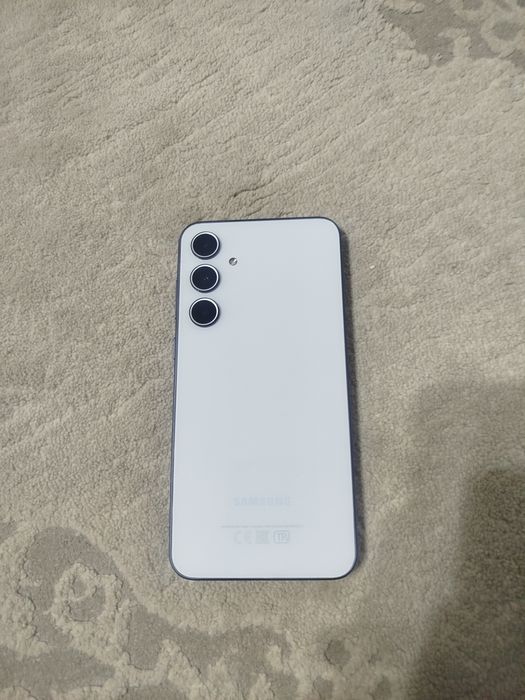 Samsung a35 8/128