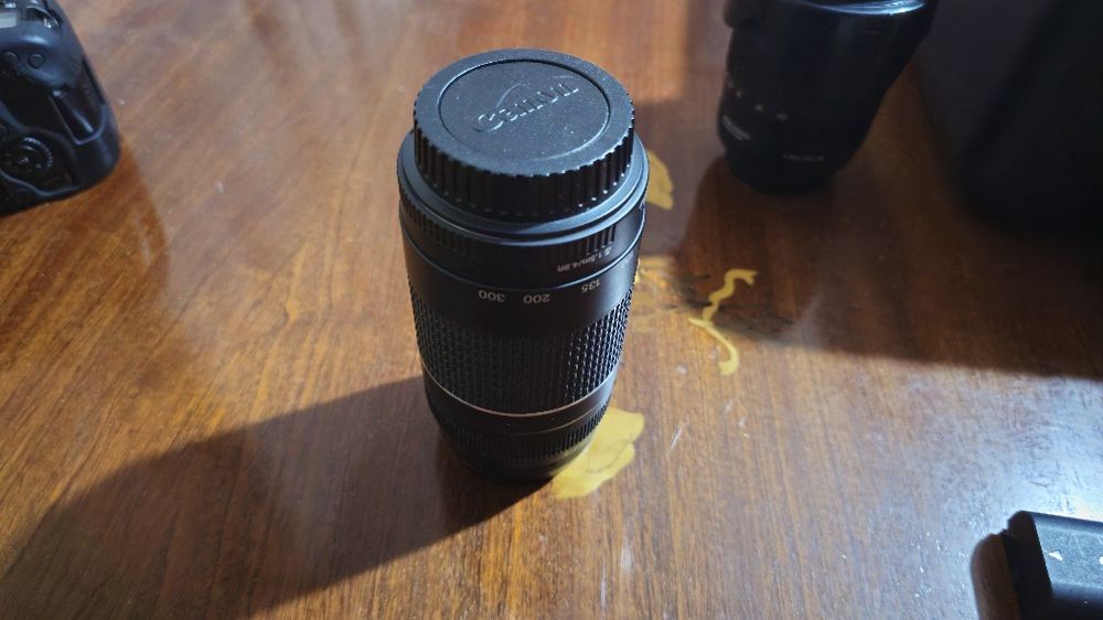 Canon 80D + 3 lentile