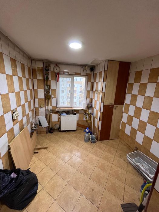 Apartament 4 camere Militari Apusului