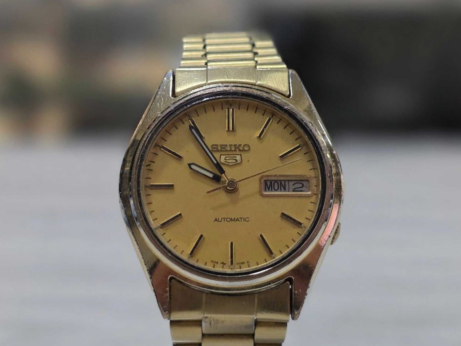 Seiko 5 Automatic 7009-8000 Day/Date Vintage