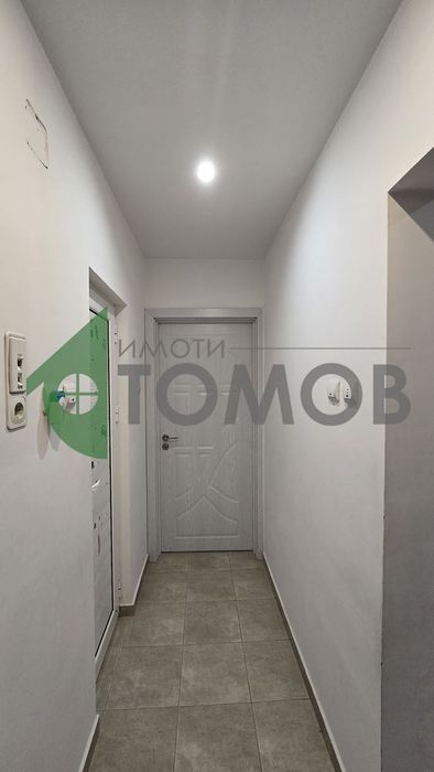 Топъл двустаен апартамент в Центъра на града