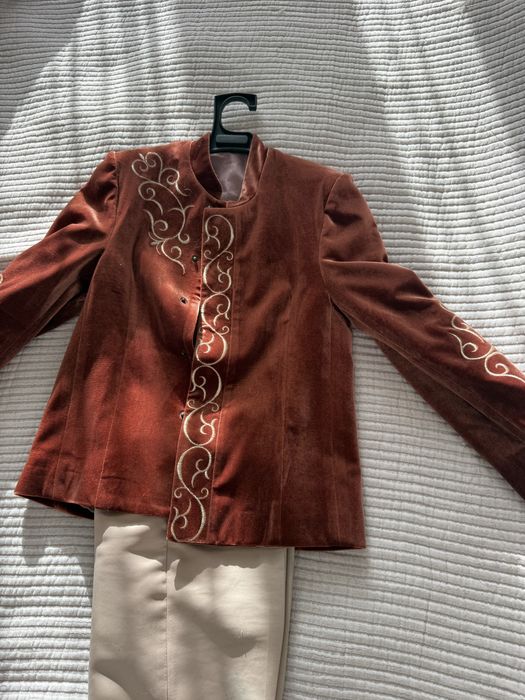 Концерный костюм