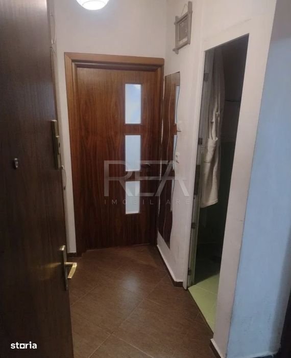 3 camere, P/4, 79mp-Drumul Sarii