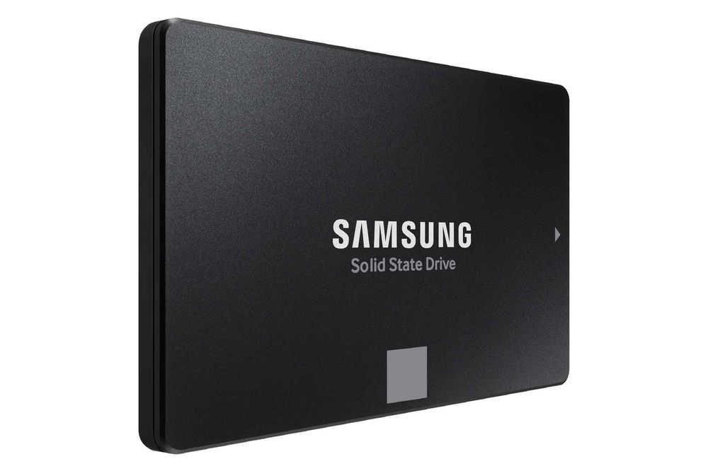 Нов Samsung 870 EVO 4TB SSD SATA 2.5" - 3 г. гаранция, налични 4 бр.