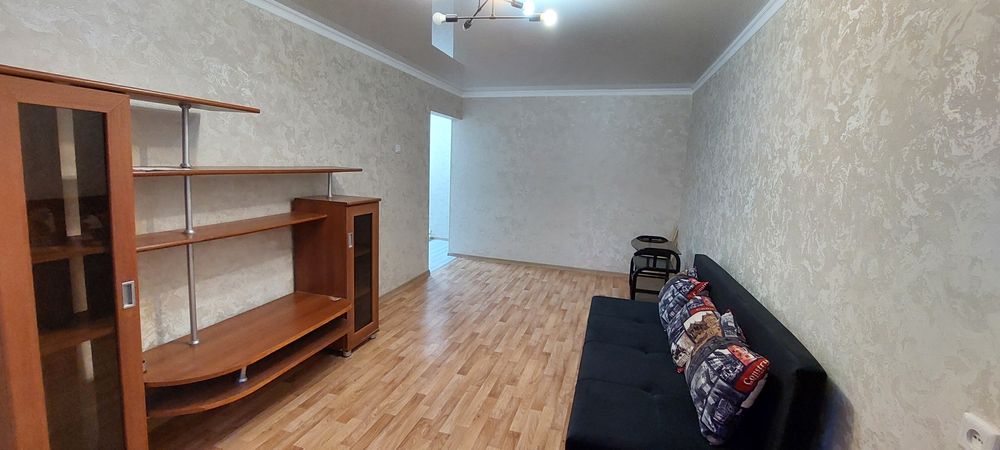 Сдам 1 комн. 8 мкр.