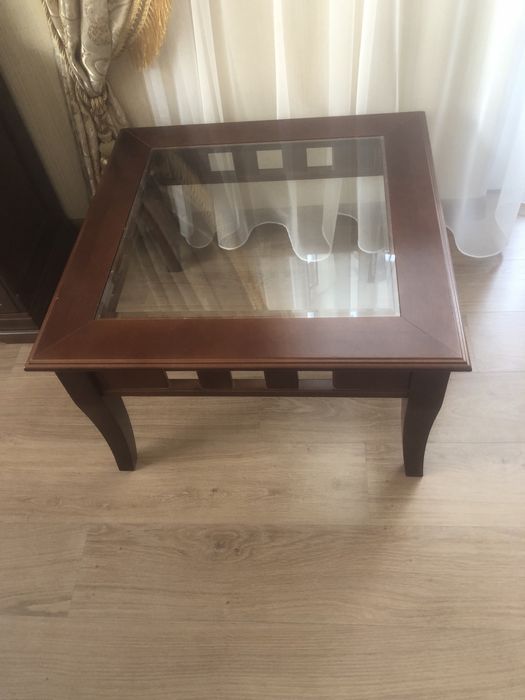 Продам журнальный стол