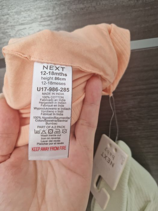 Set 2 caciulite Next, marimea 12-18. Fetiță. Nouă cu etichetă