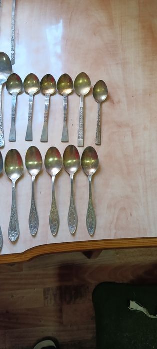 Продается мельхиоровый набор