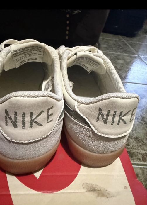 Дамски маратонки Nike