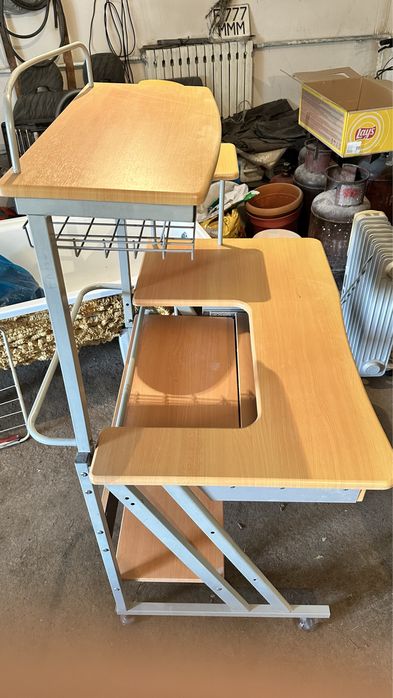 Продам стол компьютерный