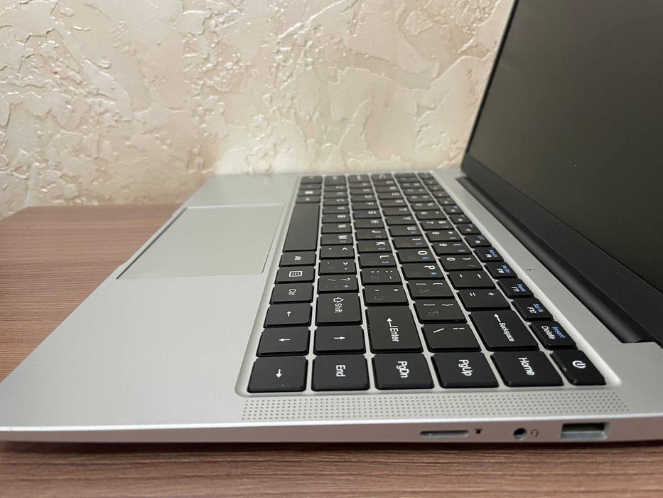 Hydra H13 /Celeron N3350/6Gb Ram/120Gb ssd/