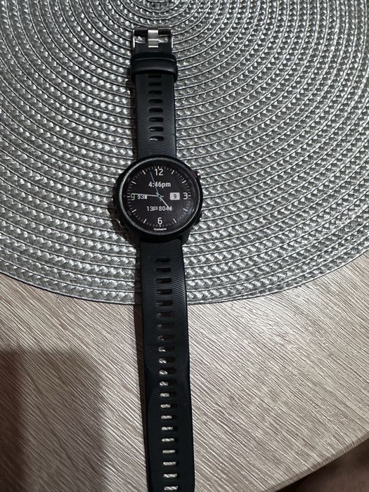 Se vinde , ceas Garmin