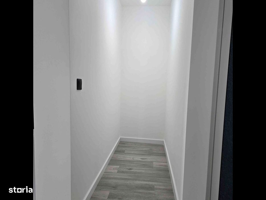 Vând apartament 3 camere finisat