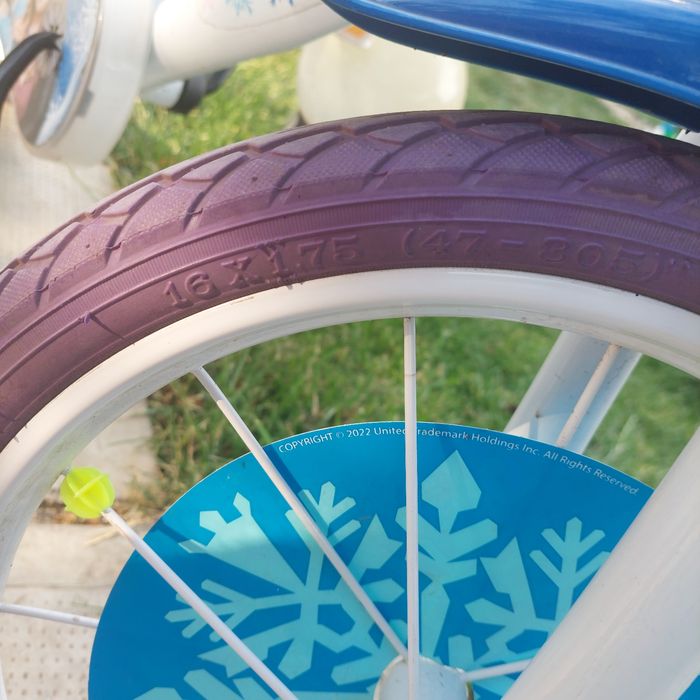 Bicicleta  fete Frozen Elsa