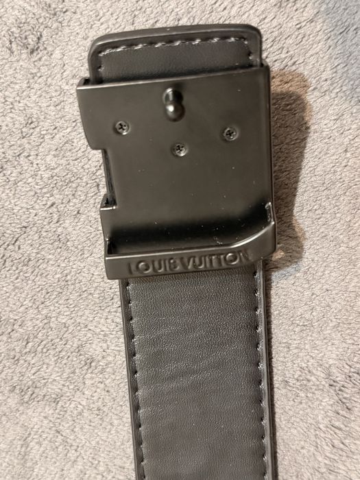 Curea Luis Vuitton
