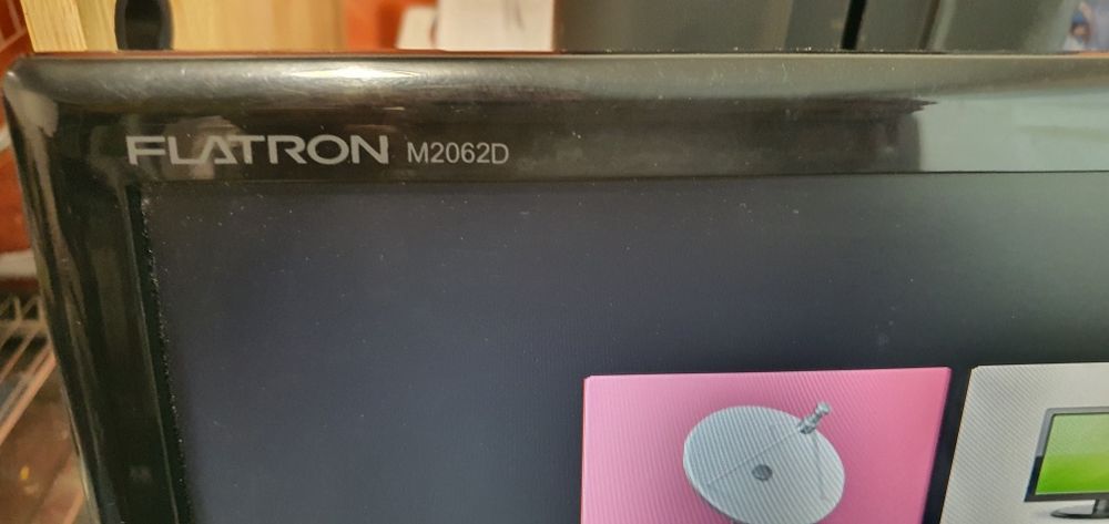 LG flatron m2052d hd monitor tv
