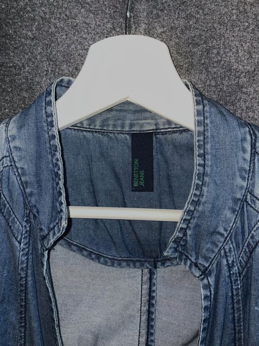 Geacă de blugi scurtă