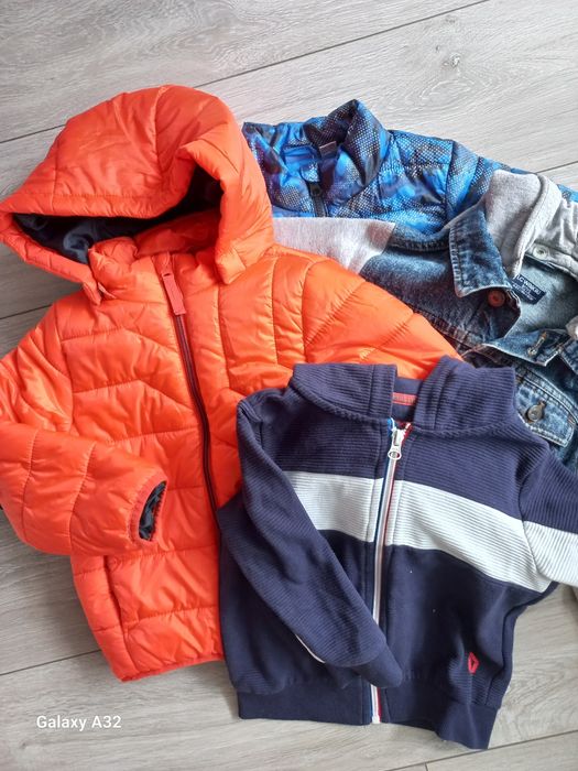 Якета, суитчър, комплект, ризки, панталонки 20 лв