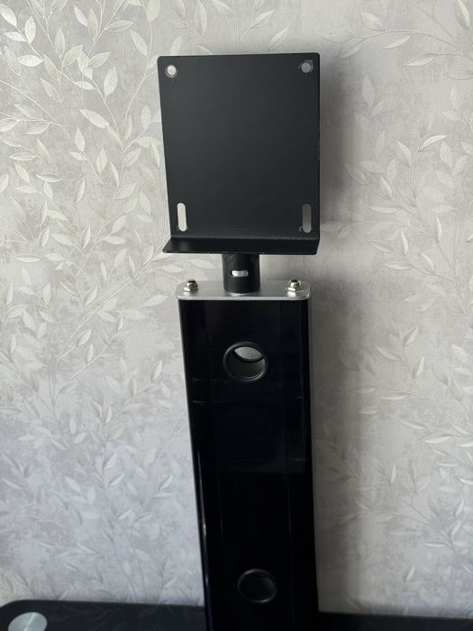 Тумба для телевизора