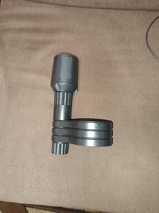 Поставка за чаши за автомобил