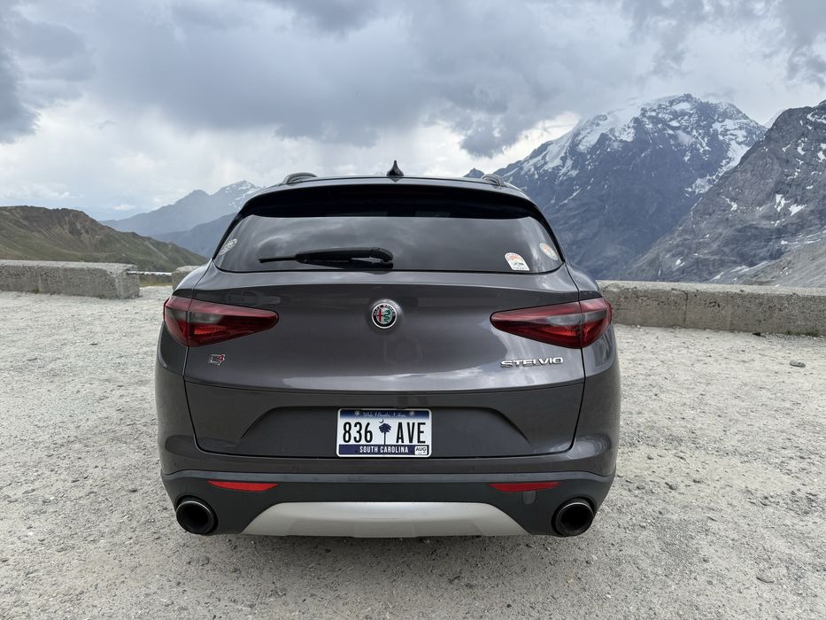 Alfa Romeo Stelvio Q4 TI Sport | 2.0 Turbo | 280 CP | 4x4 | Automat