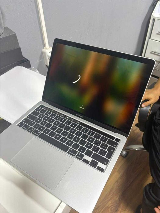 Apple Macbook Pro 13-inch