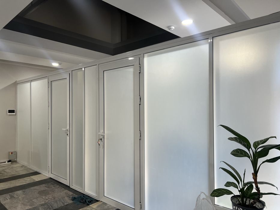 Офисных перегородок и окон