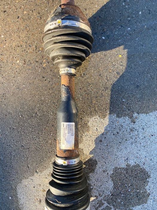 Planetara dreapta fata Volvo XC60 2009-2013 30783072 36012420