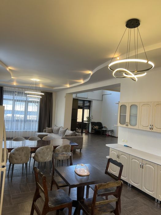 Сдается двухэтажный коттедж с сауной