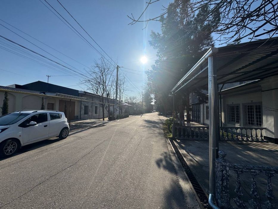 Нукусская, Российское посольство участок 6 соток под инвестицию