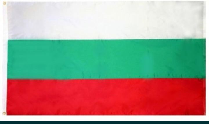 Големи Български знаме с размери 120х180 и 150 Х 240 см. с капси