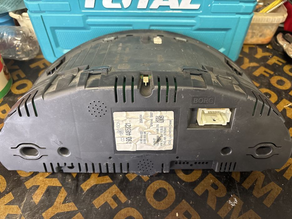 Километраж за Mercedes Sprinter W906 / Crafter (A9064465821)