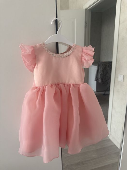 Продам платье для маленькой принцессы