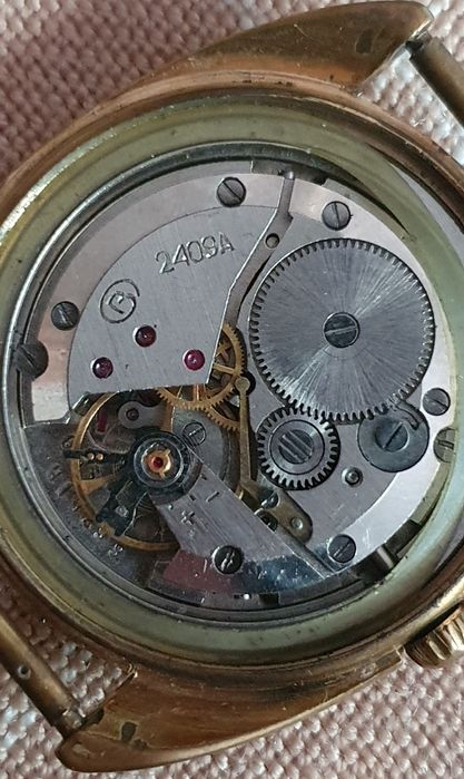 Часы  Луч ,  Врсток