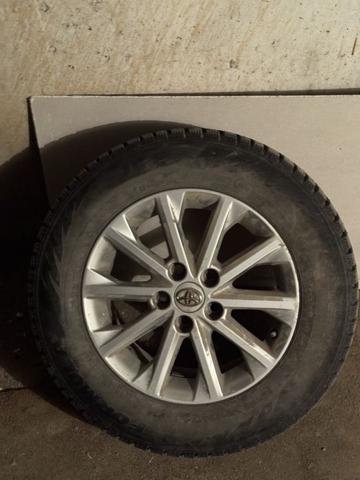 Зимняя резина шипованная с дисками оригинал